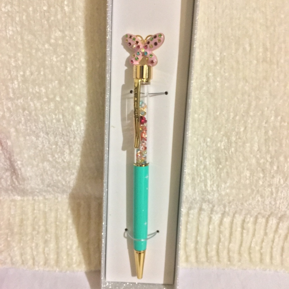 Butterfly 🦋 pen🖊